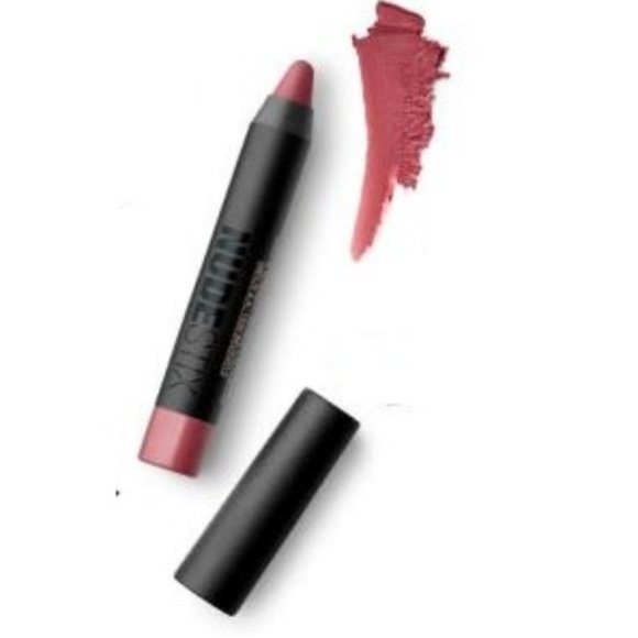 🆕 NWOB💄NUDESTIX Intense Matte Lip + Cheek Pencil in KISS 💋 - Picture 1 of 4